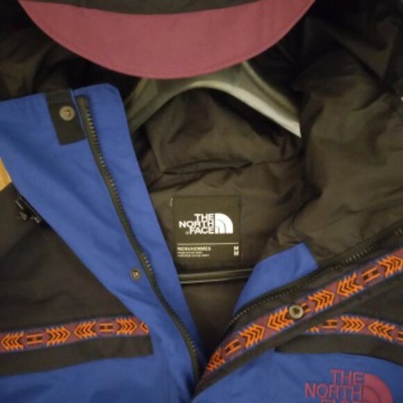 Vintage The North Face 92 Retro Rage Collection Rain Jacket MED - Picture 2 of 5